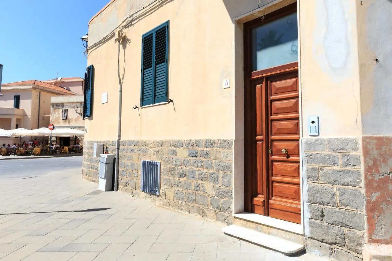 Hotel Casa Jaume Alguer 0*,